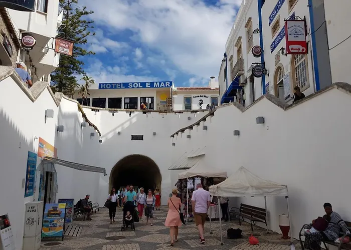 Villa 300m From - By Algarkasa *